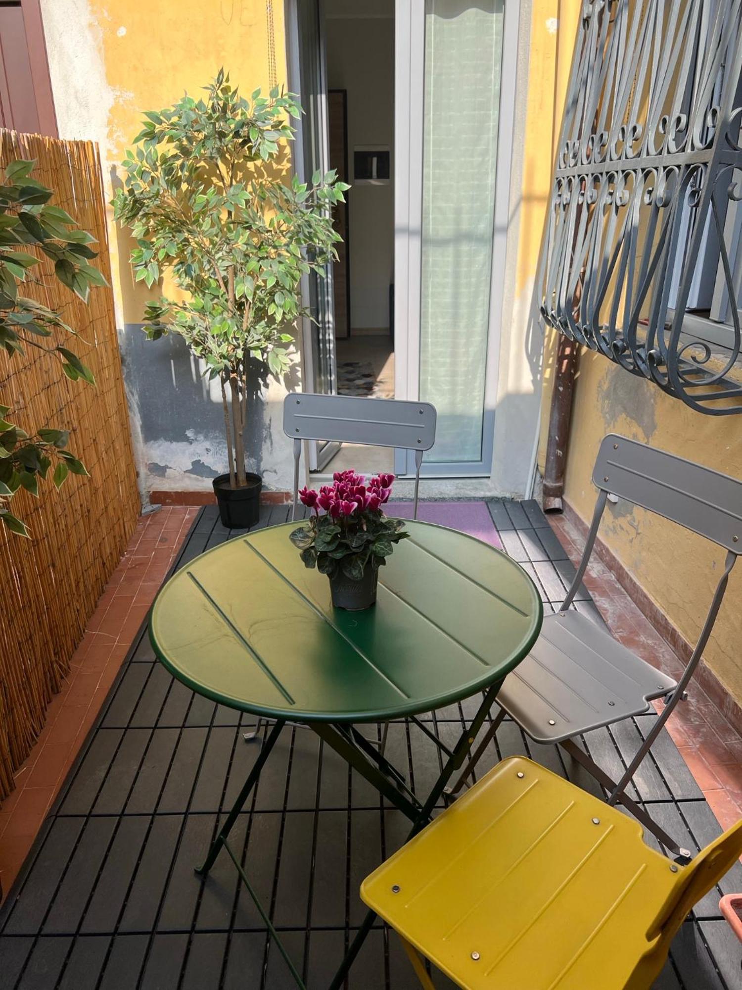 La Casa Di Matilde - Navigli Apartments Милано Екстериор снимка